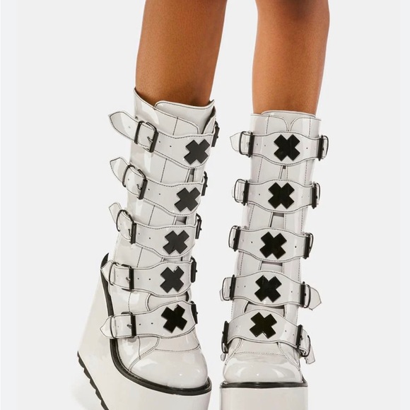 YRU Shoes - YRU DUNE X White Goth Platform Buckle Boots WOMENS 10